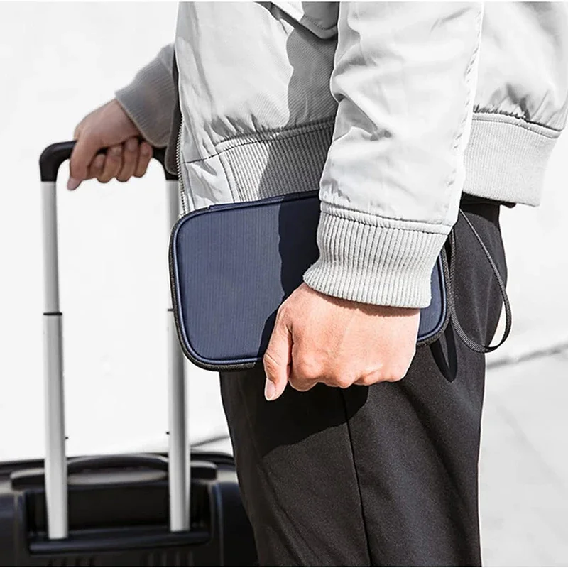 Leichte Familien-Reisepasshüll – Travel Accessories Bag For Women Bewertung und Preis